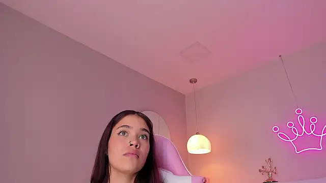 violeth hill online show from 01.30.25