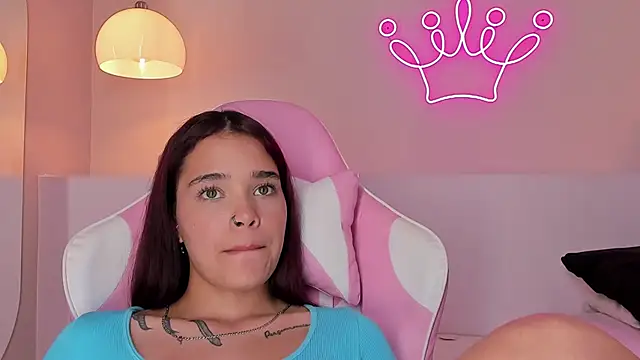 violeth hill online show from 02.16.25