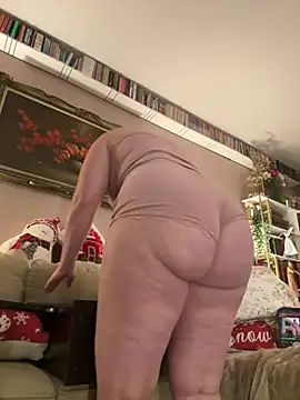 GingerSnap33 online show from 12.15.24