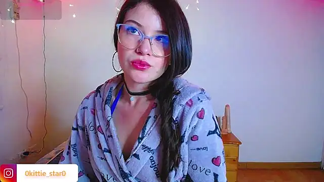 Snapshot of juli05star20 chatting on 01.29.25 juli05star20 online show from 01.29.25