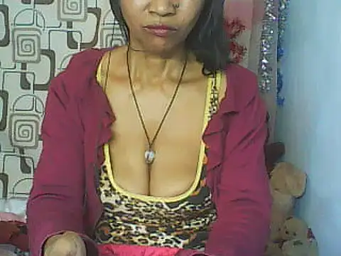Snapshot of nene_belle chatting on 06.12.26 nene belle online show from 06.12.26