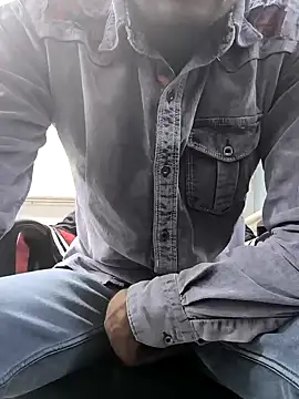 toxicboy121212 online show from 02.19.25