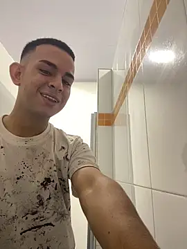 Oscarmartinez123 online show from 04.17.26