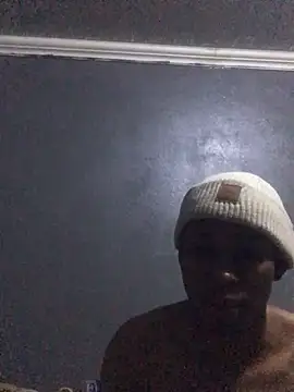 Snapshot of MixedItem chatting on 11.20.25 MixedItem online show from 11.20.25