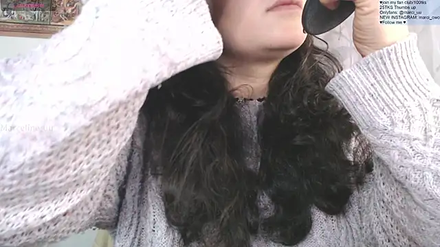 Snapshot of Marci_owo chatting on 06.14.26 Marci owo online show from 06.14.26