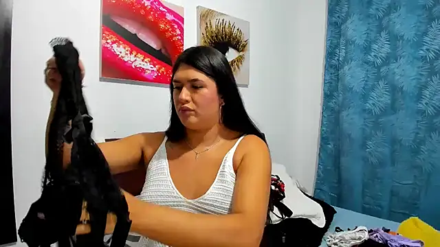 aleziiacam online show from 10.29.25