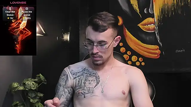 Snapshot of CodyWalkerR chatting on 09.12.25 CodyWalkerR online show from 09.12.25