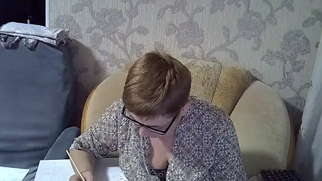 Snapshot of NicoleOlla chatting on 02.16.25 NicoleOlla online show from 02.16.25