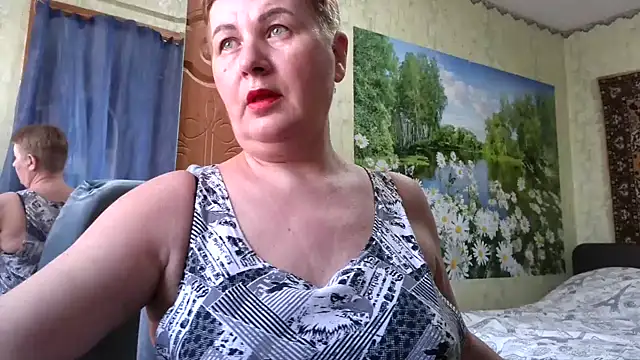 Snapshot of NicoleOlla chatting on 02.20.25 NicoleOlla online show from 02.20.25