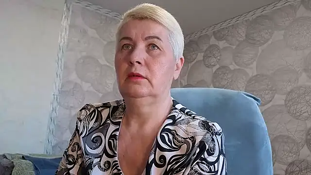 Snapshot of NicoleOlla chatting on 02.21.26 NicoleOlla online show from 02.21.26