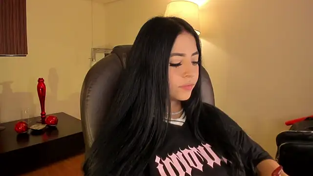 Maaiitee online show from 01.10.26