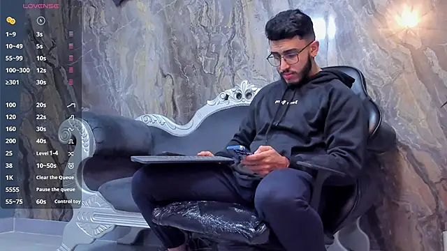 Liam Kleiin online show from 01.18.25