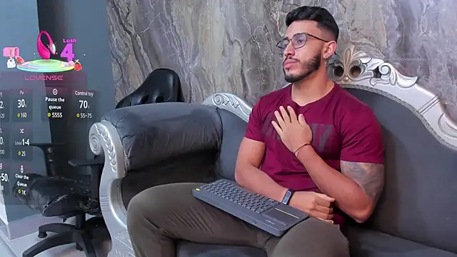 Liam Kleiin online show from 03.07.25