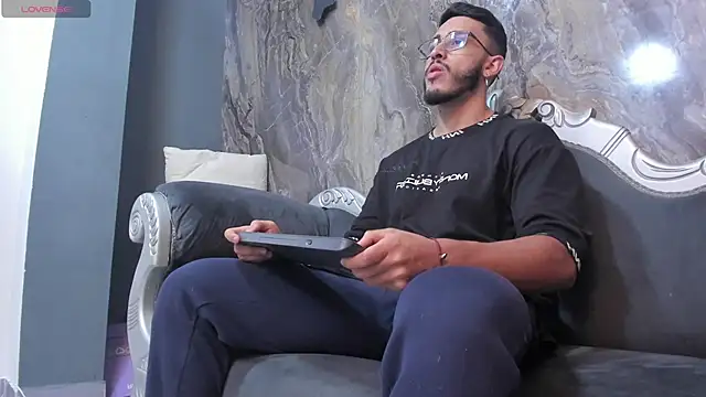 Liam Kleiin online show from 03.13.25