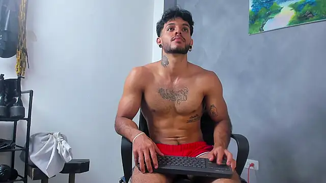 Snapshot of JuanBlade chatting on 02.03.26 JuanBlade online show from 02.03.26