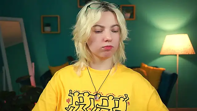 Snapshot of RocKStone_ chatting on 01.27.25 RocKStone online show from 01.27.25