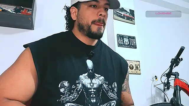 Snapshot of SilvaBranko chatting on 02.16.26 SilvaBranko online show from 02.16.26