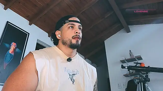 Snapshot of SilvaBranko chatting on 02.28.26 SilvaBranko online show from 02.28.26