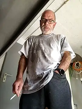 bottomhairy online show from 04.09.26