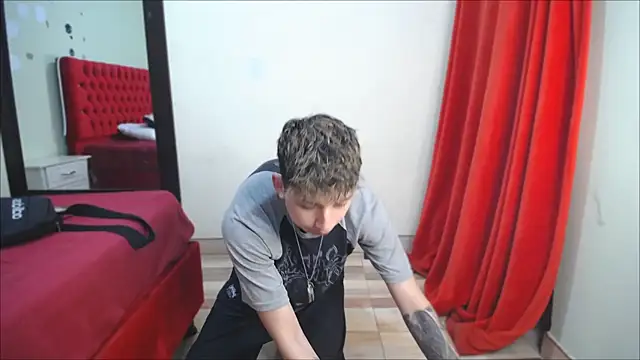 Snapshot of _Thomas_hot_ chatting on 01.26.25 Thomas hot online show from 01.26.25