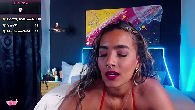 Snapshot of megan_collins96 chatting on 01.26.25 megan collins96 online show from 01.26.25