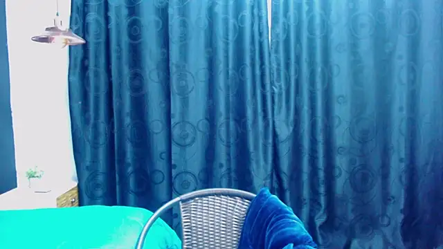 Snapshot of megan_collins96 chatting on 02.17.25 megan collins96 online show from 02.17.25