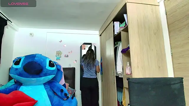 megan collins96 online show from 04.06.26