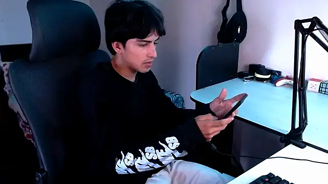 Thieves9 online show from 01.25.25