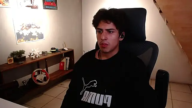 Snapshot of Thieves9 chatting on 02.08.26 Thieves9 online show from 02.08.26