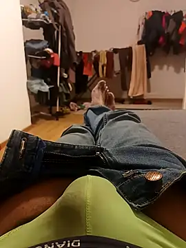 maleesa online show from 11.21.25