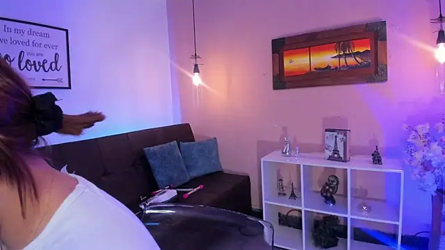 ArianaBaker online show from 02.28.25