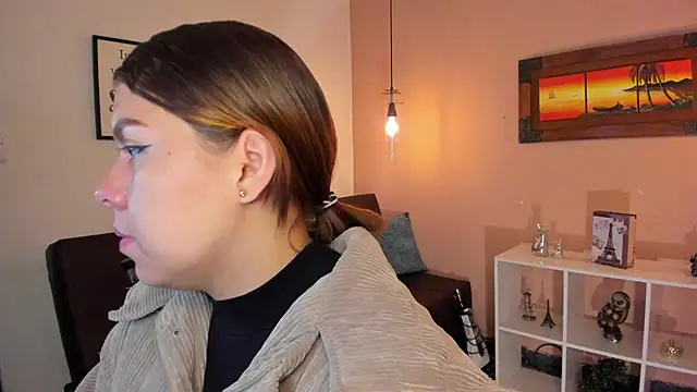 ArianaBaker online show from 03.05.25