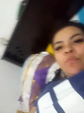 lola  sweetx online show from 02.13.25