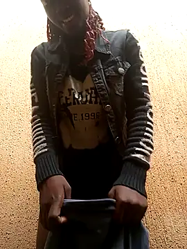 Swirly blac online show from 03.10.26