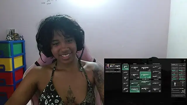 Snapshot of TiffanyRoouse chatting on 09.15.25 TiffanyRoouse online show from 09.15.25