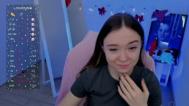 Snapshot of Florence_meow chatting on 01.05.25 Florence meow online show from 01.05.25