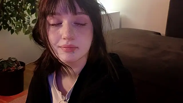 ELLIEJAY online show from 10.18.25