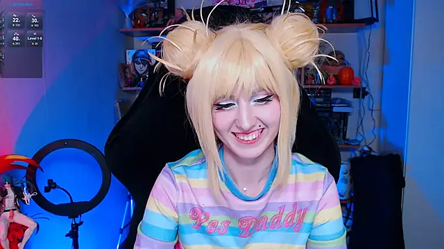 Snapshot of ohclementine chatting on 12.06.24 ohclementine online show from 12.06.24