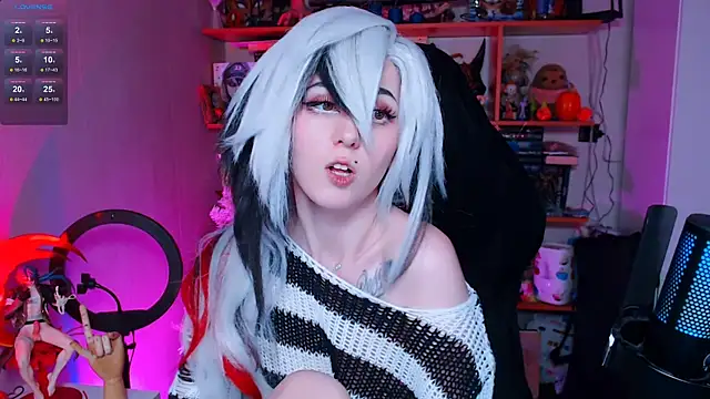 Snapshot of ohclementine chatting on 12.11.24 ohclementine online show from 12.11.24