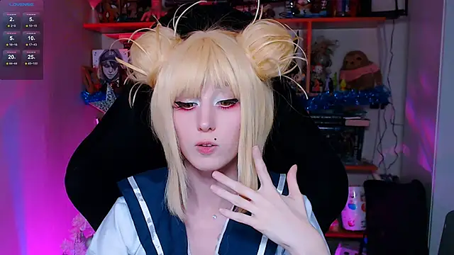 Snapshot of ohclementine chatting on 12.17.24 ohclementine online show from 12.17.24