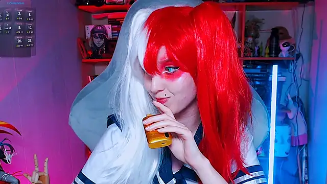 Snapshot of ohclementine chatting on 01.28.25 ohclementine online show from 01.28.25