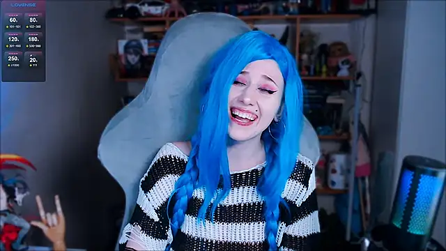 Snapshot of ohclementine chatting on 02.28.25 ohclementine online show from 02.28.25