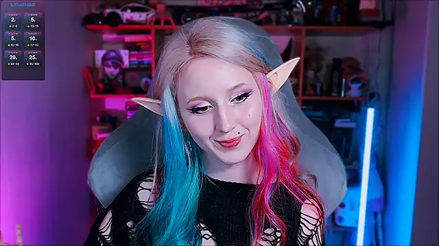 Snapshot of ohclementine chatting on 03.18.25 ohclementine online show from 03.18.25