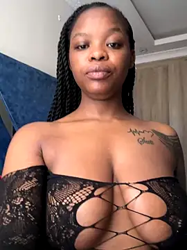 SexxyLunar online show from 12.17.25