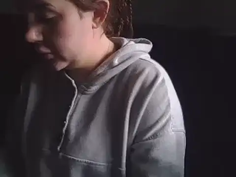 Snapshot of magical_mia chatting on 02.25.25 magical mia online show from 02.25.25