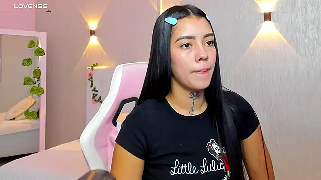 Snapshot of miagomezweb1 chatting on 01.30.25 miagomezweb1 online show from 01.30.25