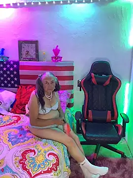 Grandma Mature23 online show from 01.20.25