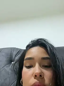 Snapshot of Alexsa_V chatting on 03.19.25 Alexsa V online show from 03.19.25