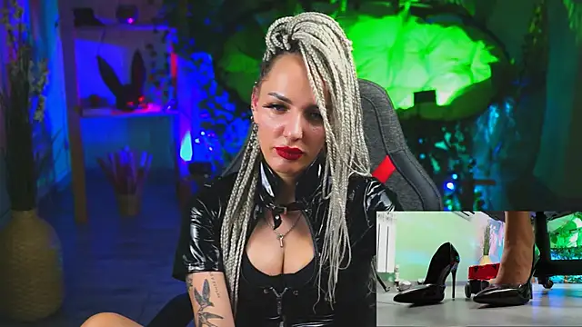 MonicaMaxwel online show from 03.03.25