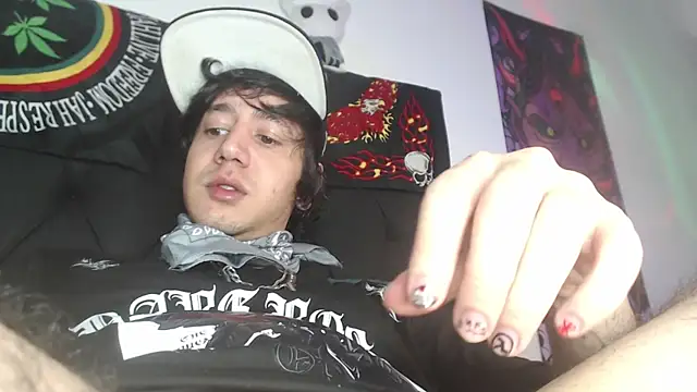 Snapshot of AndyBetti chatting on 05.19.26 AndyBetti online show from 05.19.26